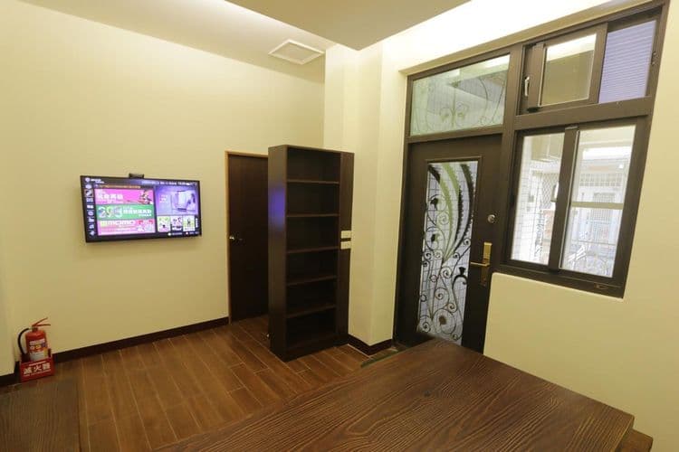 Flower Bed&Breakfast is now Ikegami-10