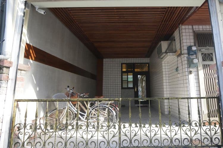 Flower Bed&Breakfast is now Ikegami-9