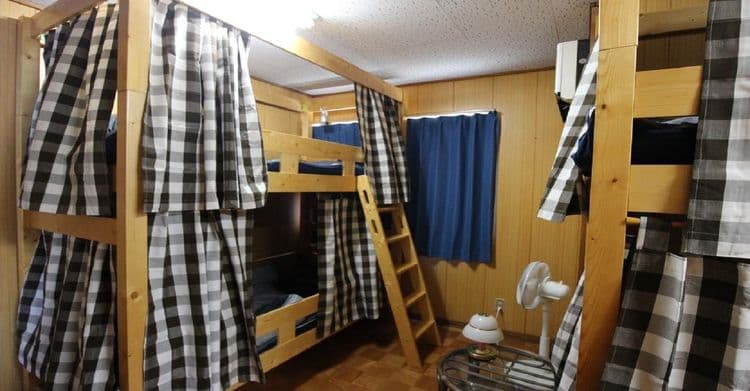 男女混合ドミトリー6人洋室room 3