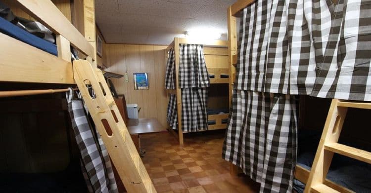 男女混合ドミトリー6人洋室room 3