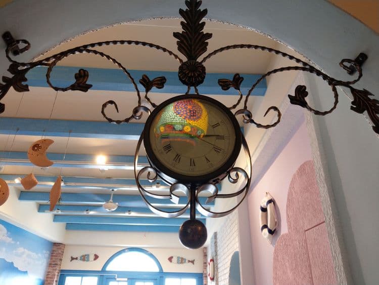 White Mediterranean Hostel-10