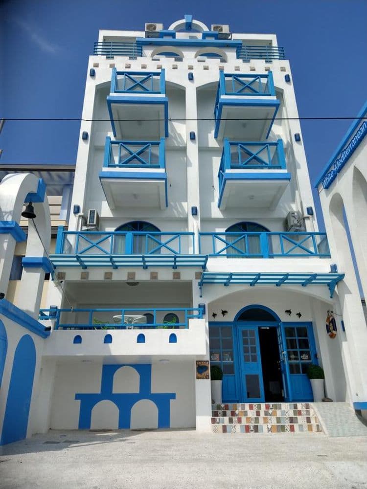 White Mediterranean Hostel-6