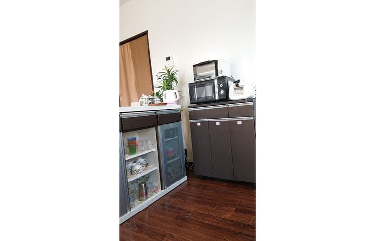 스몰 인 (A SMALL INN)-6