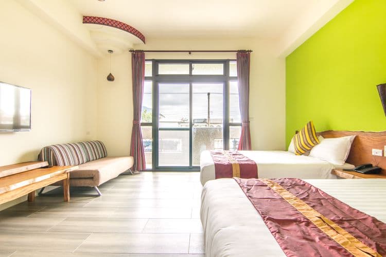 花蓮藍天普悠瑪民宿 | 景觀綠地x生態水池 | 親子友善｜原住民風味早餐-11