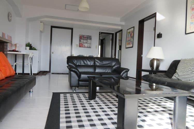 Western Style Apartment in Kobe with Sea View-12