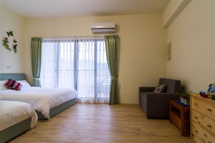 Wendy's Home City Hall B-14