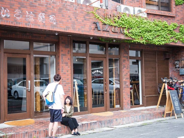 ・廃ビジネスホテルをリノベーションしたゲストハウス