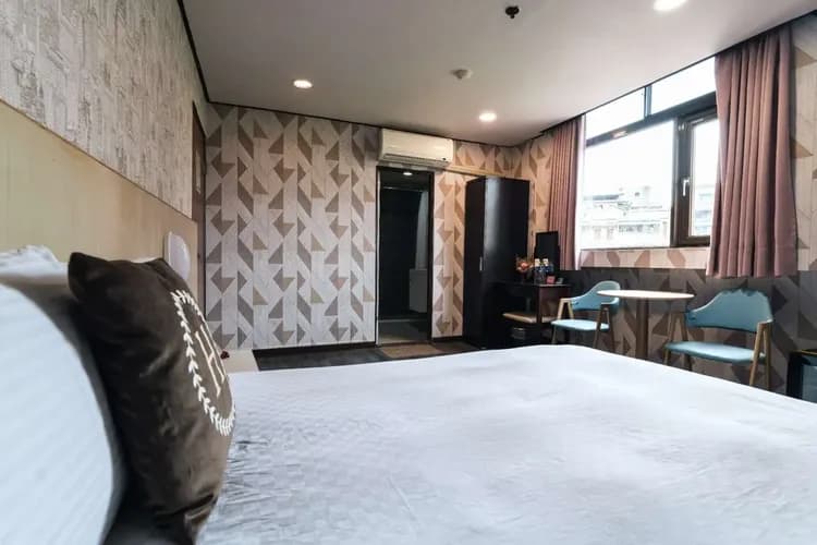 首府旅館｜緊鄰府中、板橋站-4