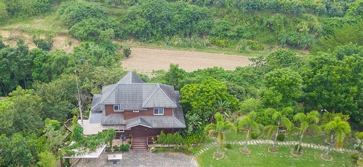 倚月觀荷民宿鳥瞰空拍圖