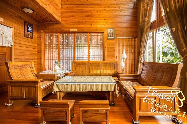 倚月觀荷民宿（可包棟）｜烤肉區、停車場-4