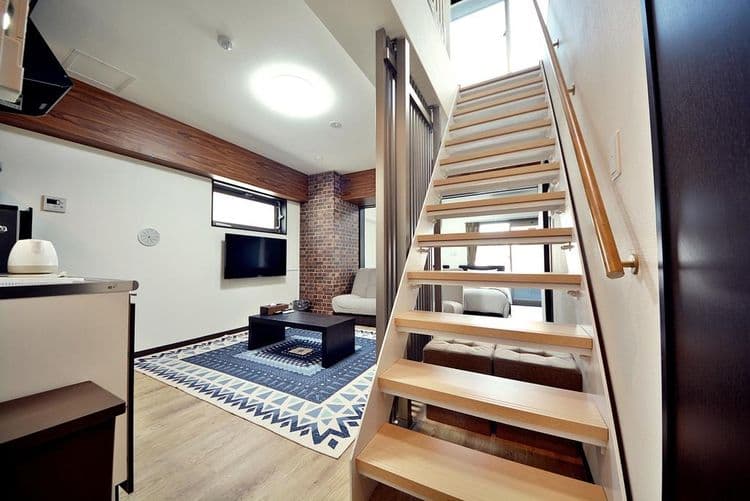 デラックスメゾネット（定員8名・約55㎡）