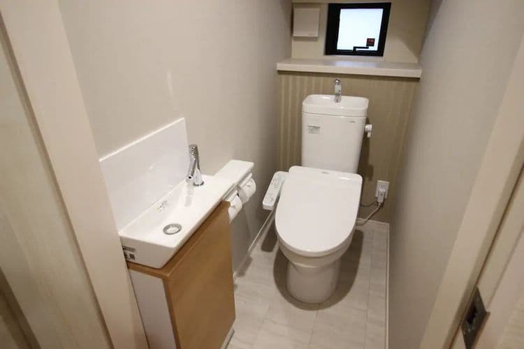 ﾋﾞｰﾁ徒歩5分一軒家☆大人数でのご利用大歓迎 HV-13