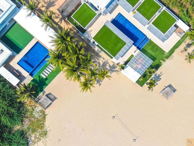 beachfront private pool