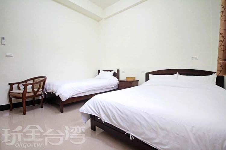 Golden Gate Dream House-5