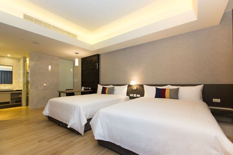 CHECK inn New Taipei LuZhou-9