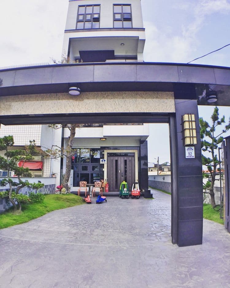 麗筑藝術親子民宿 | 公主馬車兒童床、溜滑梯-11