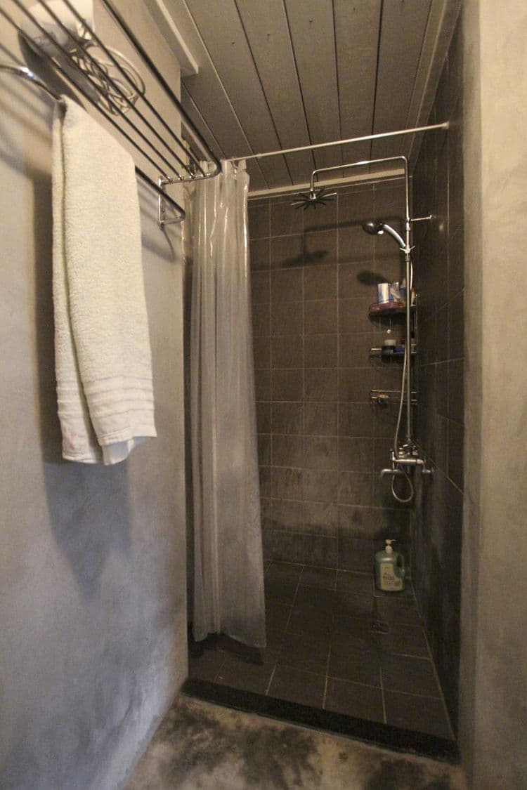 HAUNAIN'S ART STUDIO-2