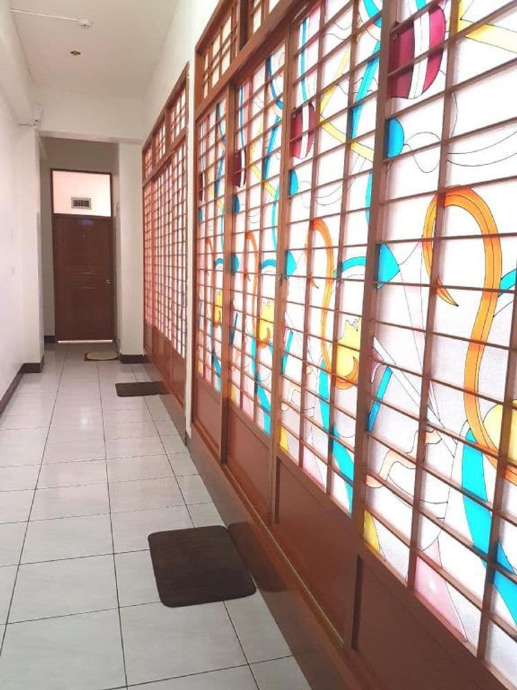 四人通舖雅房(和室拉門外面公共走道)