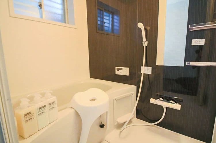 G46: Warm wood texture-16