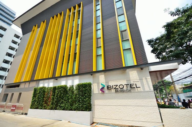 Bizotel Premier Hotel & Residence-1