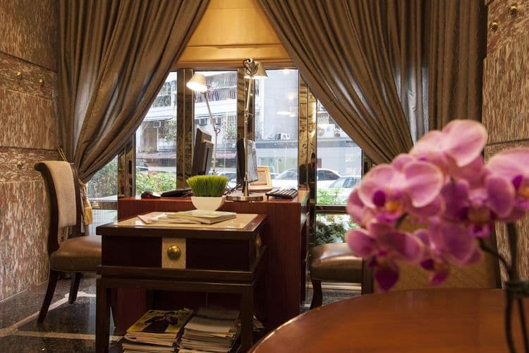 Charming City Hotel Taipei-12