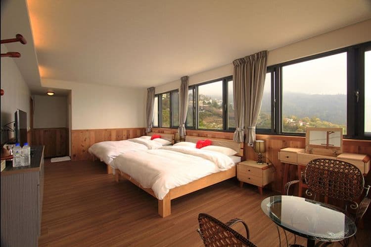 The best yurt accommodation in the stream-Cingjing-7