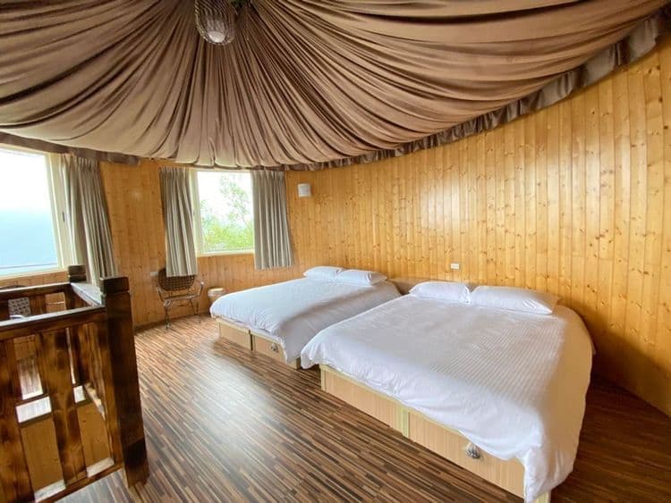 The best yurt accommodation in the stream-Cingjing-4