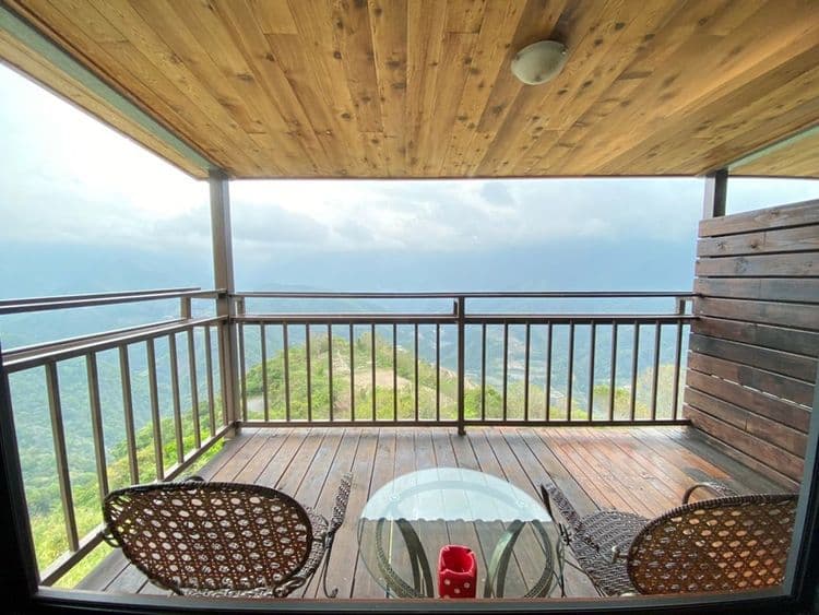 The best yurt accommodation in the stream-Cingjing-9