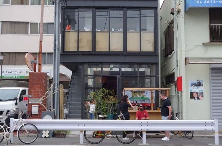 Alternative Entrance Tokyo-19