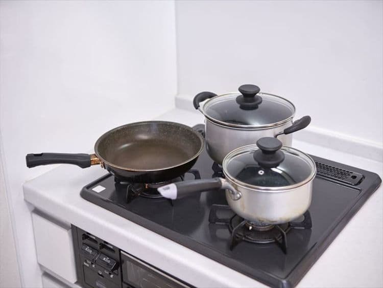 那霸機場車程25分/超市步行3分/3房1廳/最多可住12人/101㎡/免費停車位2個/觀光便利-9