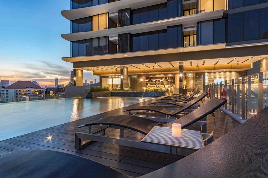 Bangkok-SKYVIEW Hotel Bangkok - SHA Extra Plus