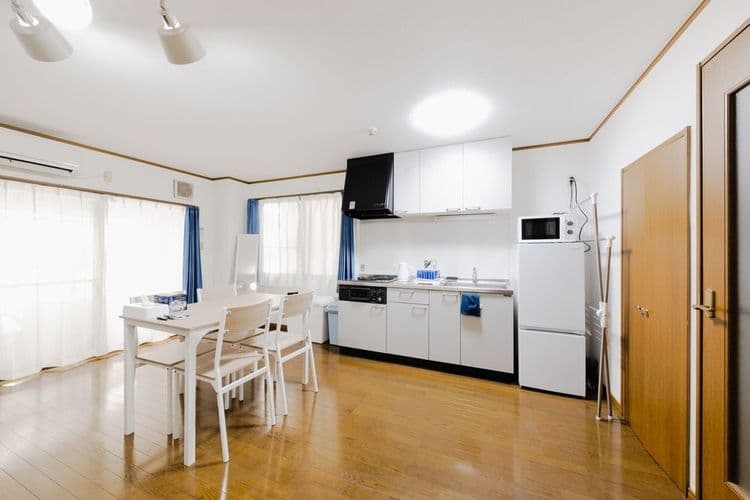 오사카 난바 한가운데 - 가까운 역 도보 6 분- 교토 나라 산 노미야 쿄 세라 돔 오사카-2