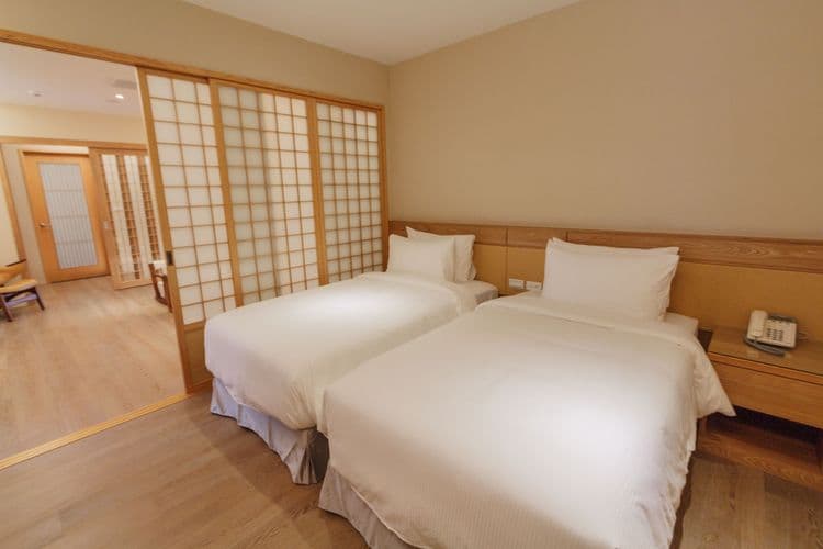 Jien Mount Villas-20