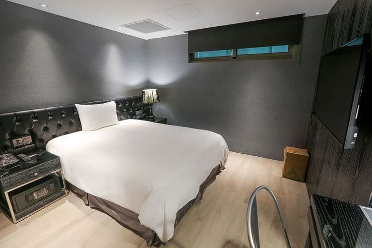 CHECK inn Taipei Main Station-2