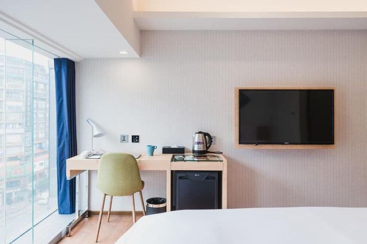 艾爾行旅｜鄰近東區商圈-2