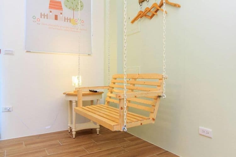 斑鳩小鎮親子民宿 l 10-28人宜蘭包棟  | 滑梯房-10