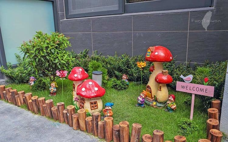 掬月童心親子民宿-10