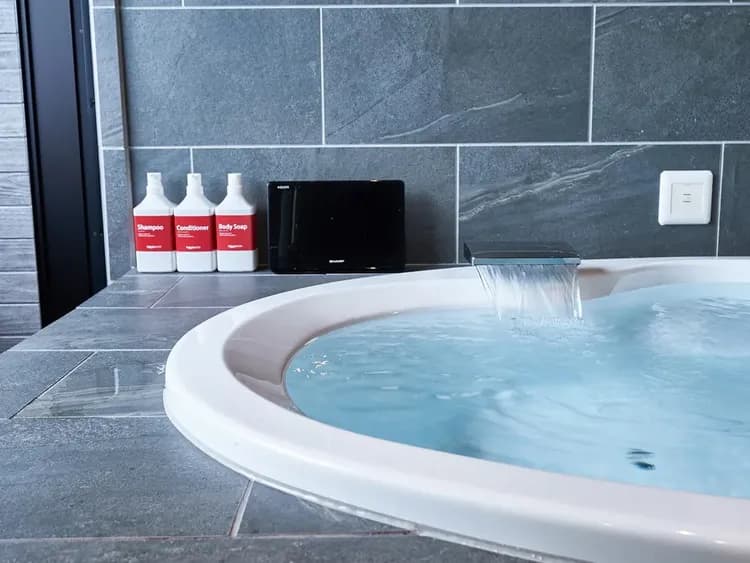 ジャグジーバス