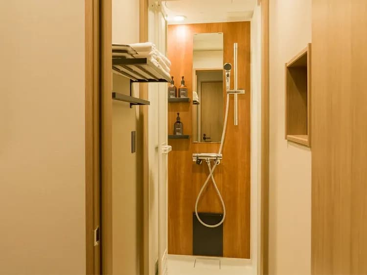 【108】シャワールーム（2階）