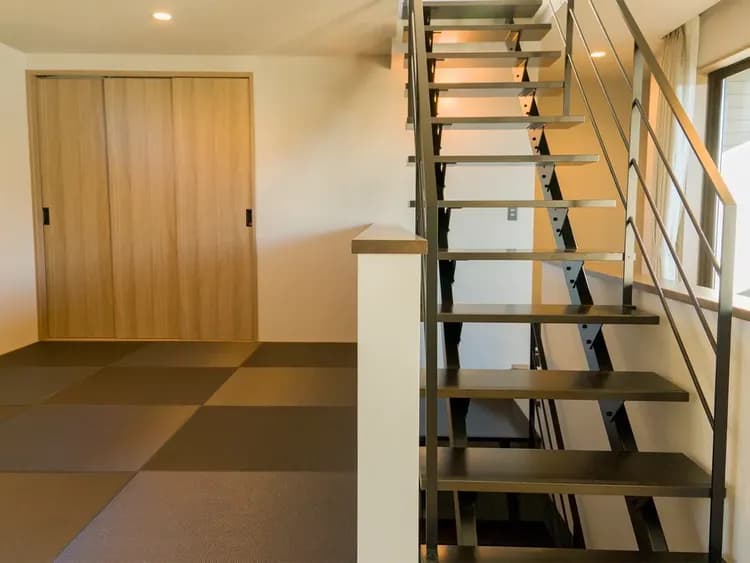 【108】小上がり　寝室としてはもちろん、お子様の遊び場などにも！（2階）