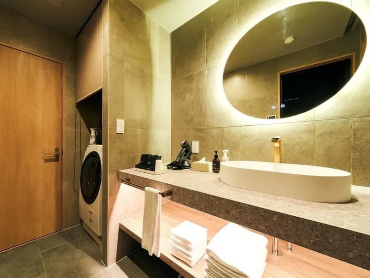 104‐106/洗面化粧台、ドラム式洗濯乾燥機