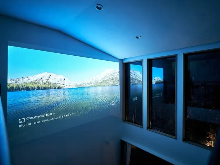 【南館】全室共通/ホームプロジェクター