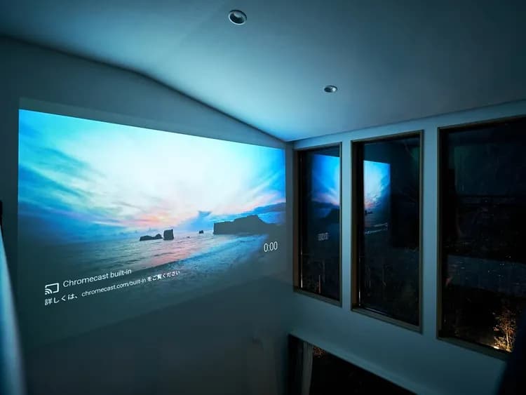 【南館】全室共通/ホームプロジェクター