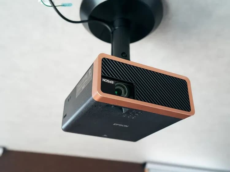 EPSONホームプロジェクター