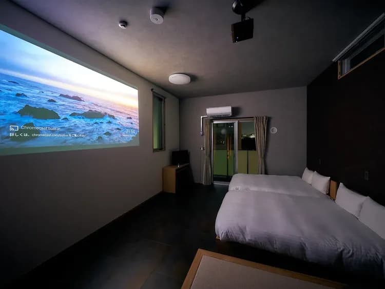 デラックス：EPSONホームプロジェクター使用イメージ