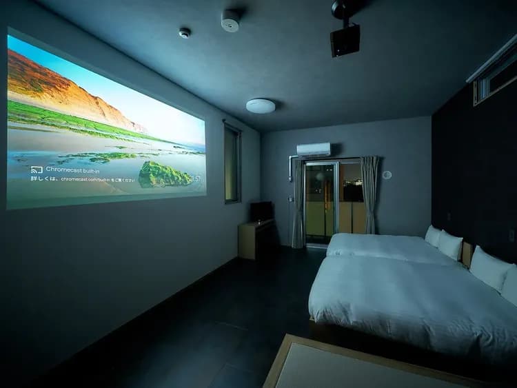 デラックス：EPSONホームプロジェクター使用イメージ