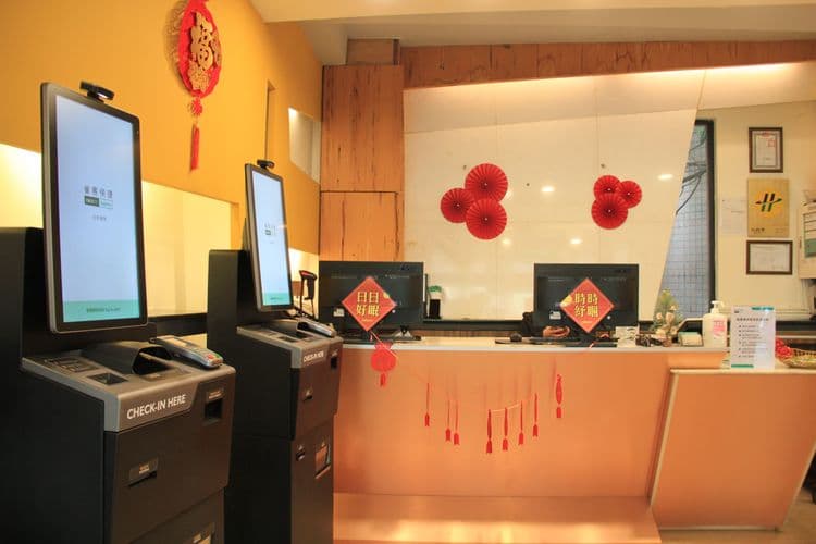 CHECK inn Express Taichung Feng Chia-10