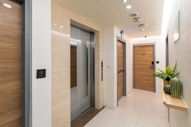 CHECK inn Express Taichung FuXing Hall 2-5