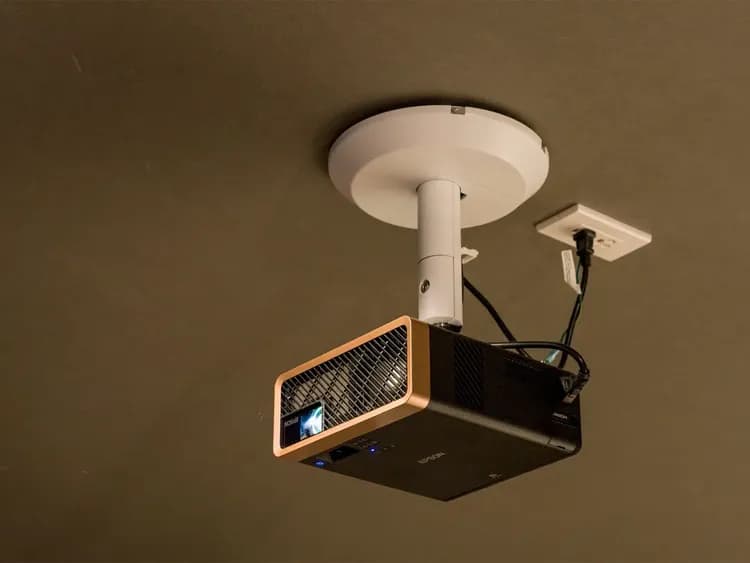 全室共通 / EPSONホームプロジェクター