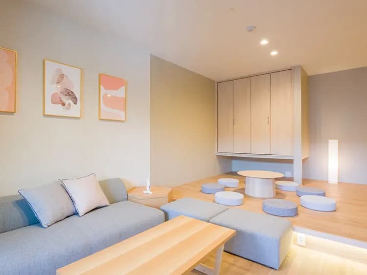 【8名定員 客室一例】リビング